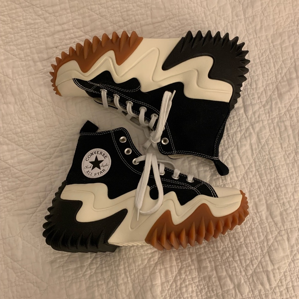 Converse Run Star Hike Sneakers